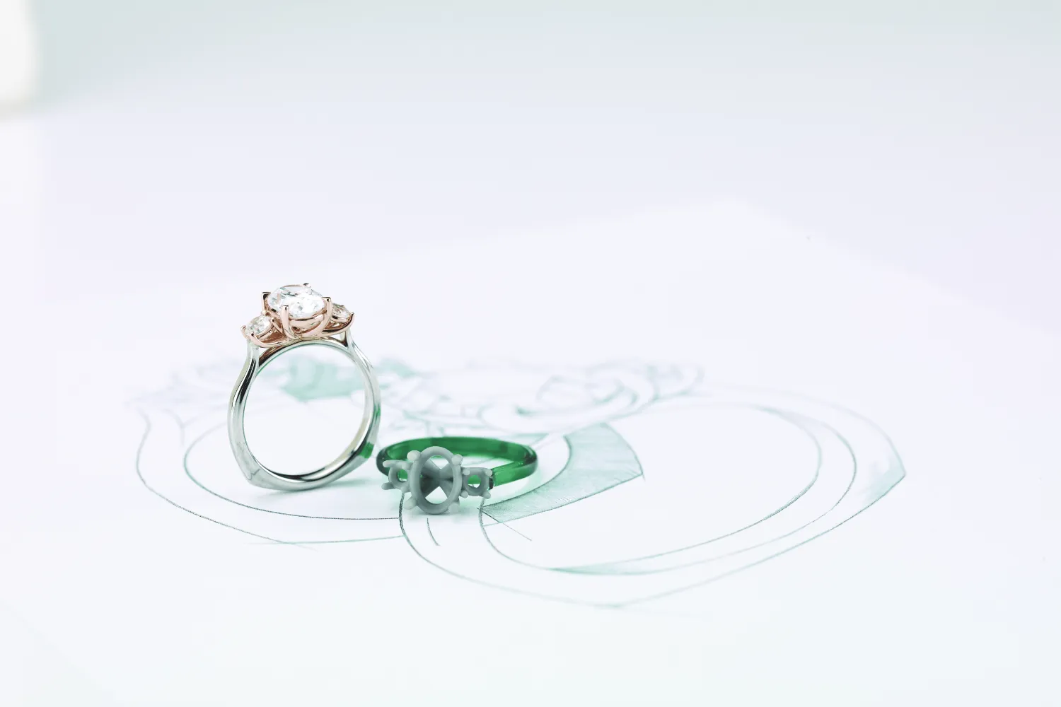 gold and diamond ring